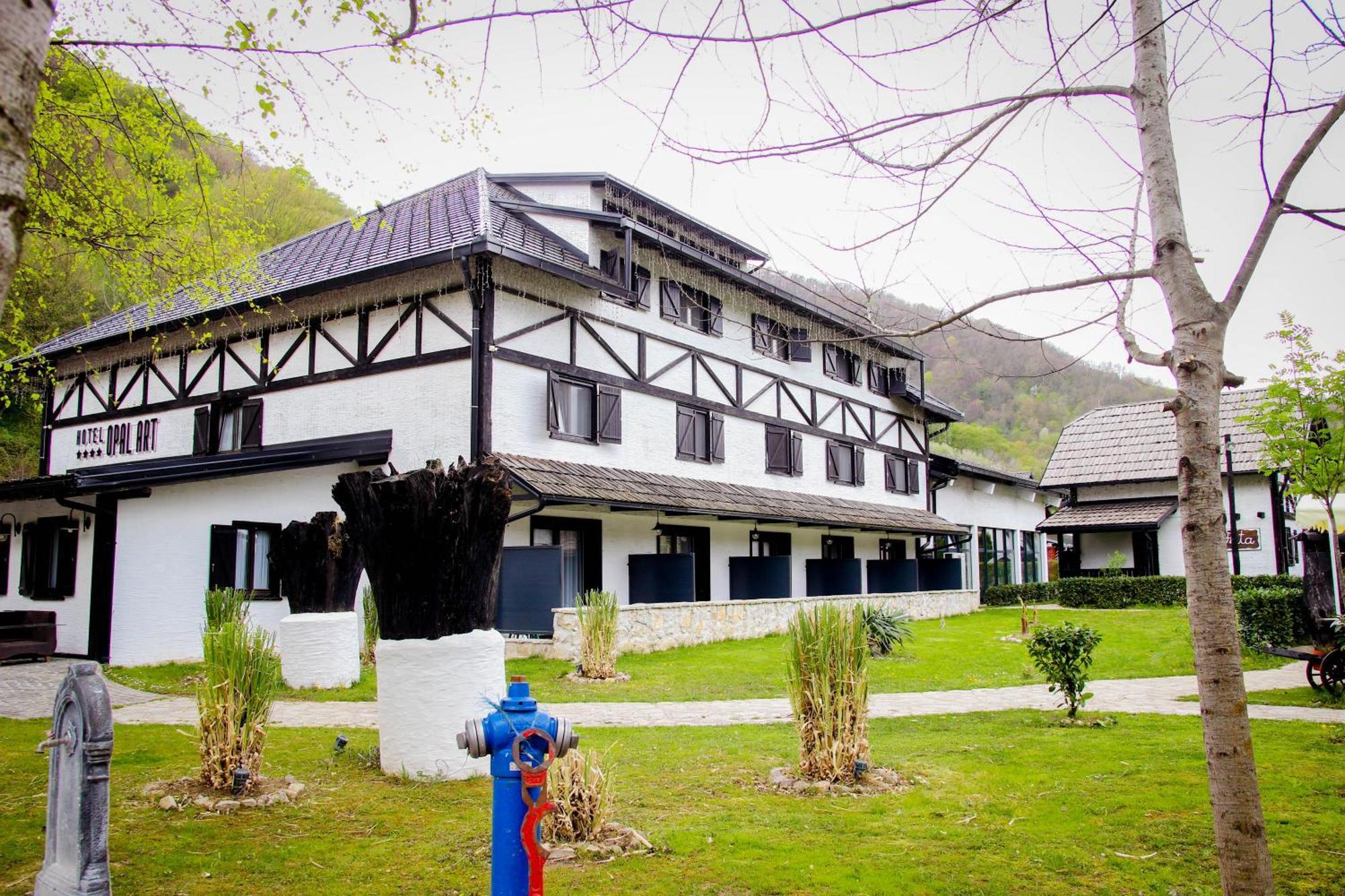 Turisticko Naselje Natura Art-Hotel Opal Art Lohovo 外观 照片